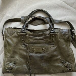 Authentic Balenciaga City Medium Motorcycle Shoulder Bag - Olive Green